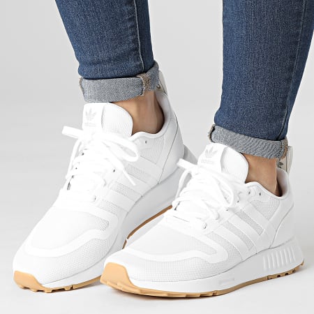 adidas_292623_GX8396_20211202T160153_01